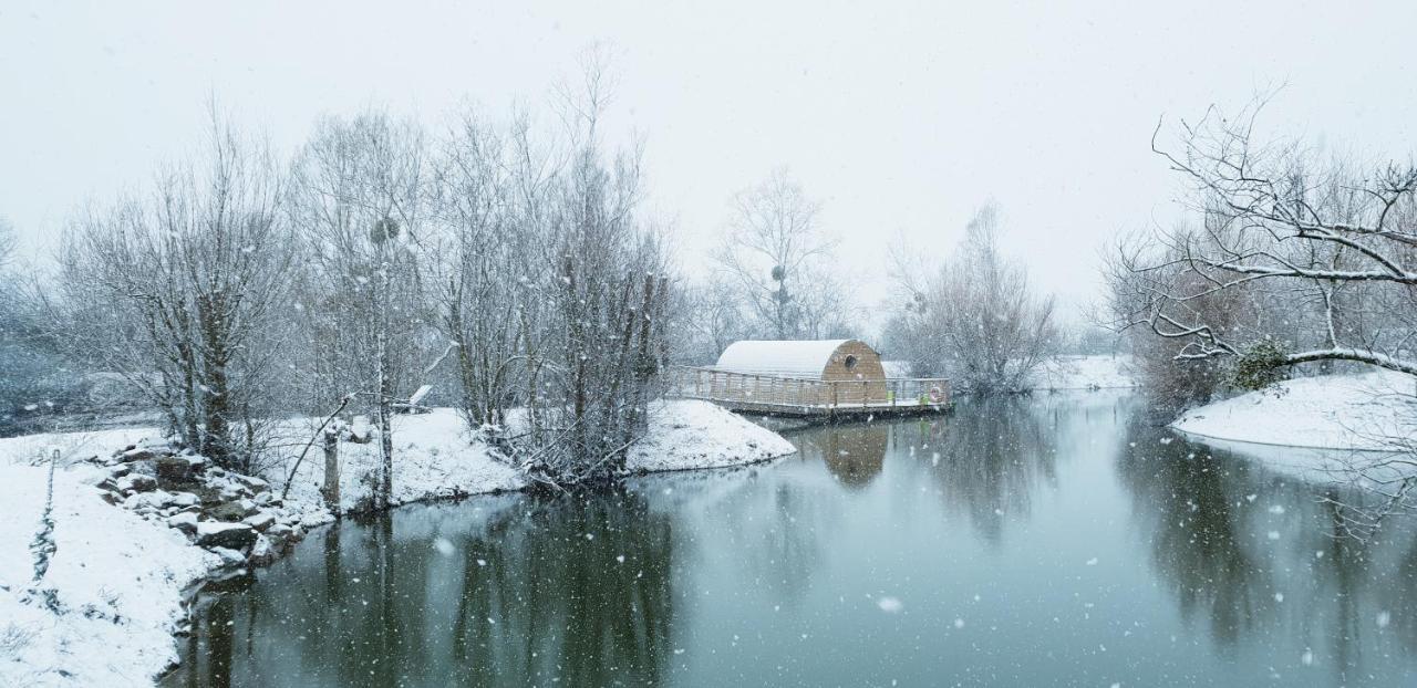 Lodges Des Grands Crus Chablis Buitenkant foto